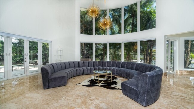 Photo - 112 NW 14th Way