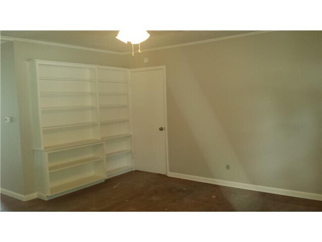 Photo - 1642 Oakland Ave