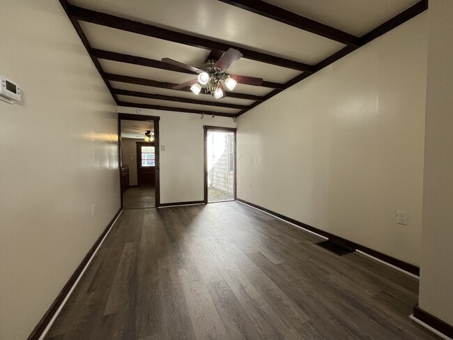 Photo - 934 S 21st St