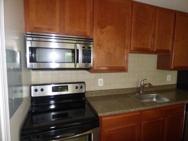6300-9 Hil Mar Drive