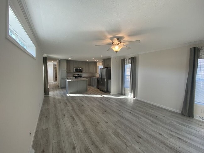 Photo - 49 Woodchuck Pkwy