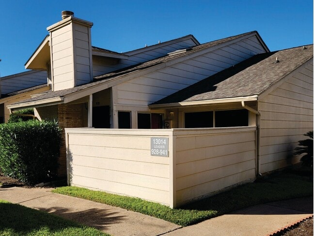 Photo - 13014 Leader St Unidad 934