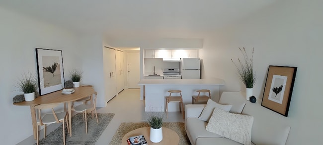 Building Photo - 1100 Turner St