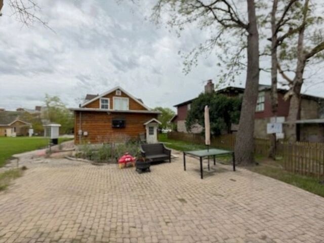 Photo - 4614 Gilbert Ave