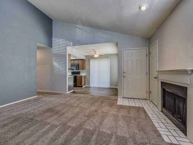 Photo - Lexington Commons