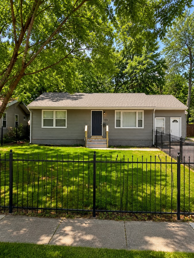 Photo - 7416 Montgall Ave