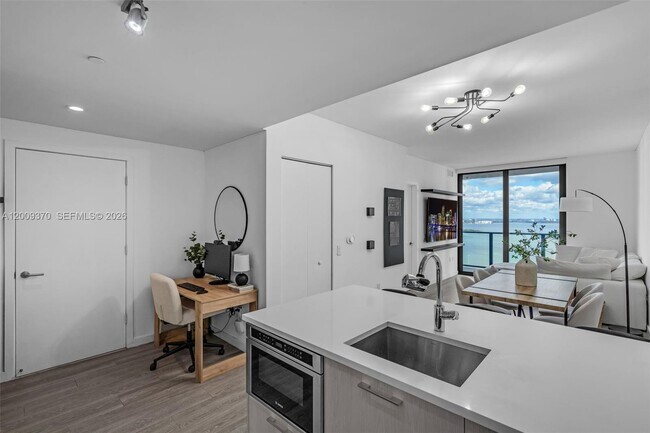 Photo - 501 NE 31st St Unit 3704