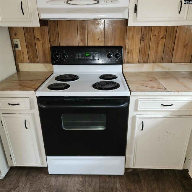 Photo - 713 Humphrey St