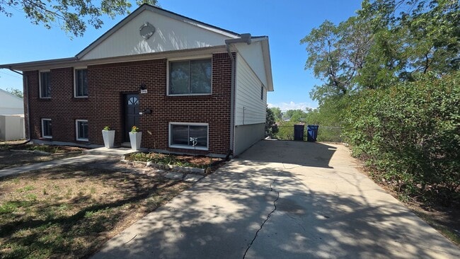 Photo - 4 Bedroom 2 Bath with Finished Basement and Study!