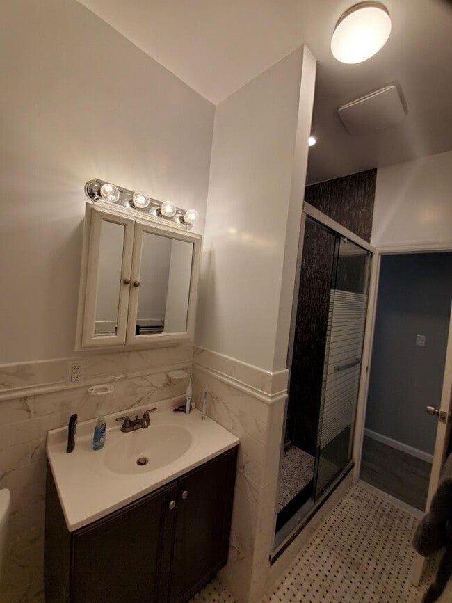 627 W 136th St Unit 16