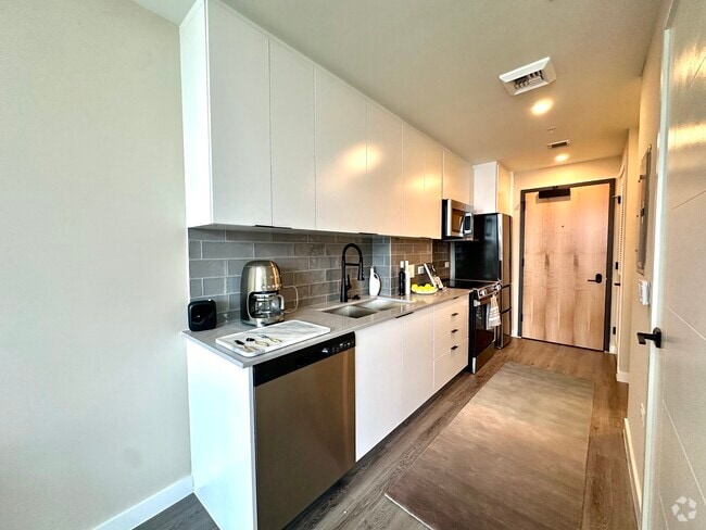Building Photo - 78 NW 32nd St Unit S4 Rental