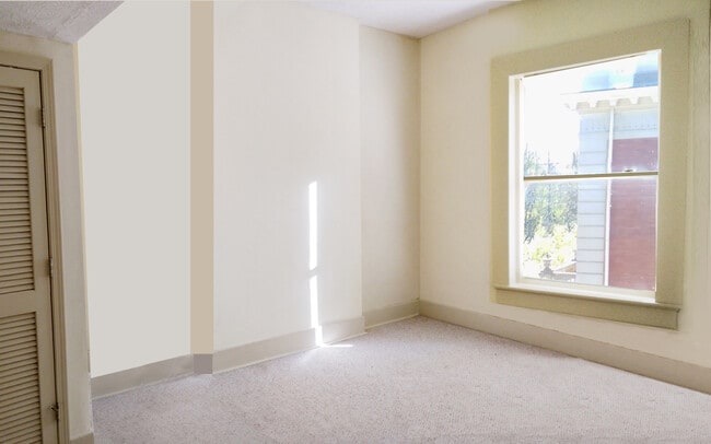 Photo - 1300 S 3rd St Unit 4