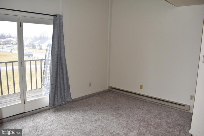 Photo - 1121 Stanley Ave