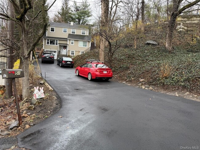 Building Photo - 51 Hillandale Ave Unit 2