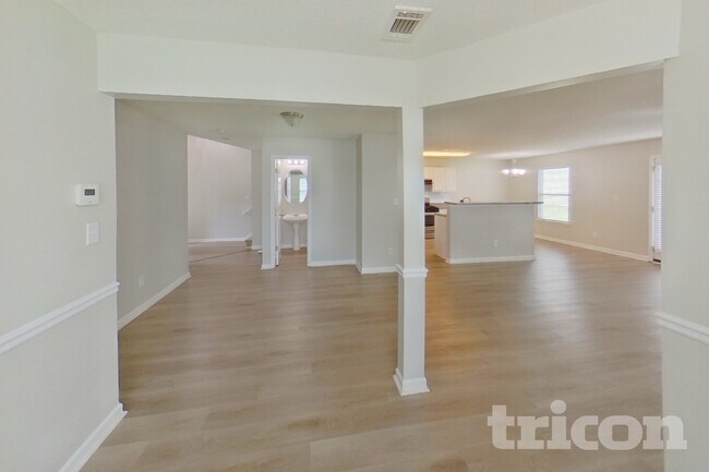 Photo - 5001 Serenity Point Ln