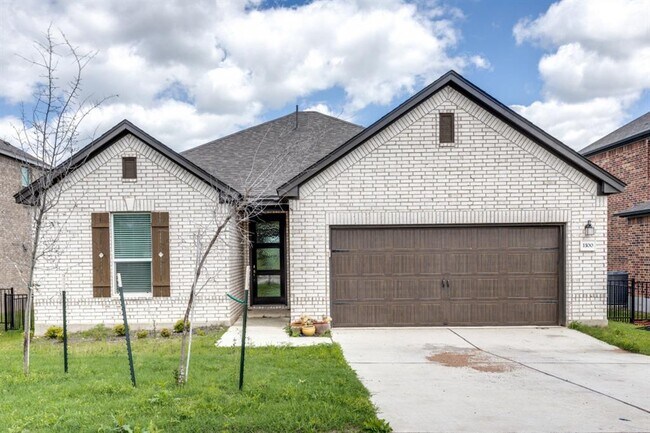 Photo - 1100 Desaix Dr