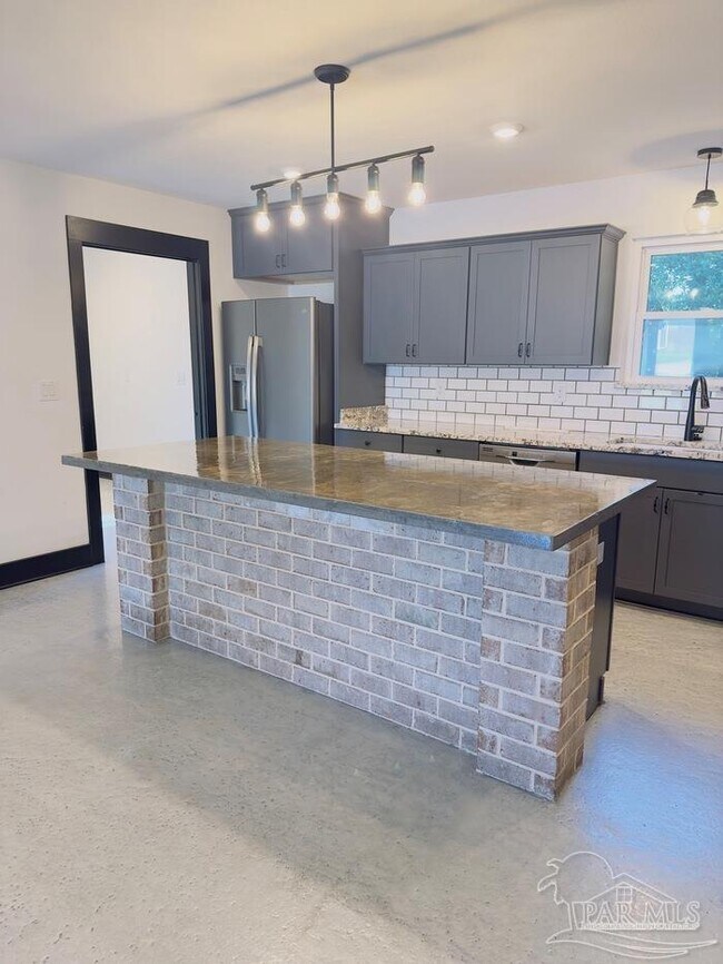 Photo - 6408 Sarasota St