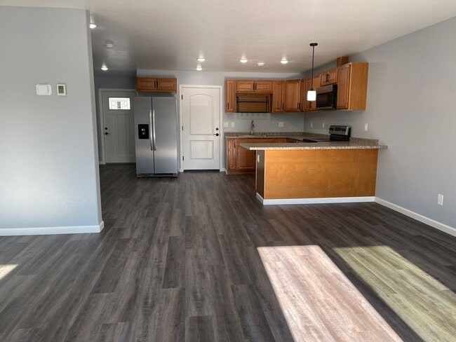 Photo - New Energy Efficient Constuction!