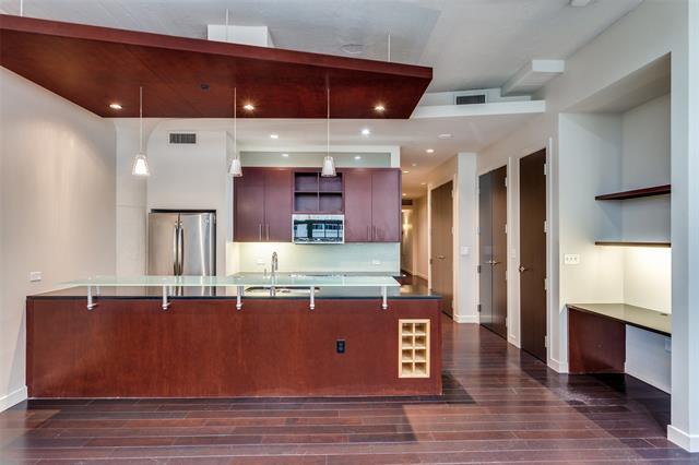 Building Photo - 2600 W 7th St Unit 1311