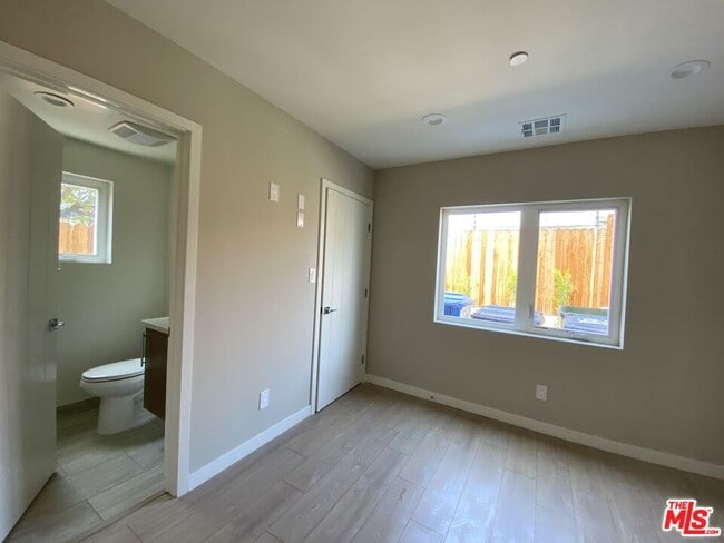 Photo - 2199 W Court St