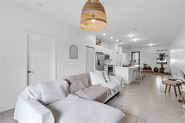 Photo - Northwest 104th Avenue, Doral, FL 33178 - ...