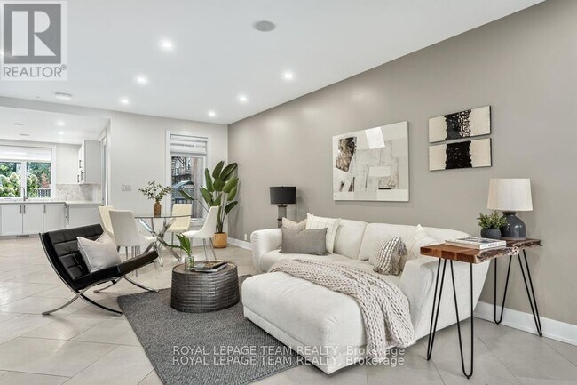 Photo - 16 FIRST AVENUE