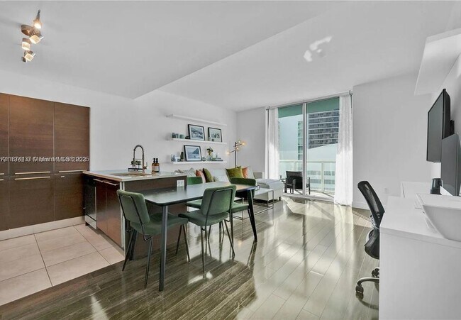 Photo - 1900 N Bayshore Dr Unit 3507