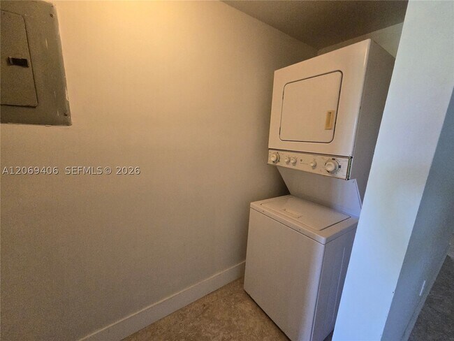 Photo - 3396 Foxcroft Rd Unit 113