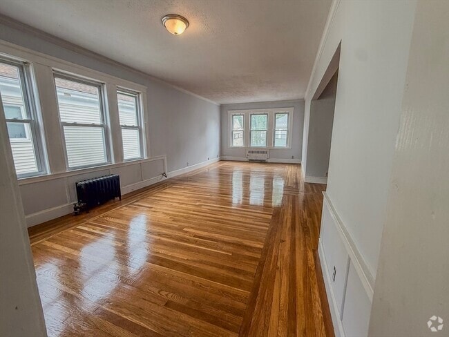 Building Photo - 45 Favre St Unit 2 Rental