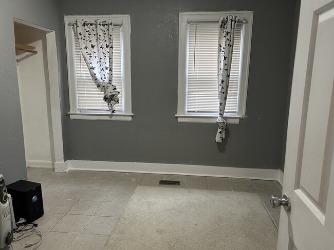 4207 Devonshire Rd Unit 4205
