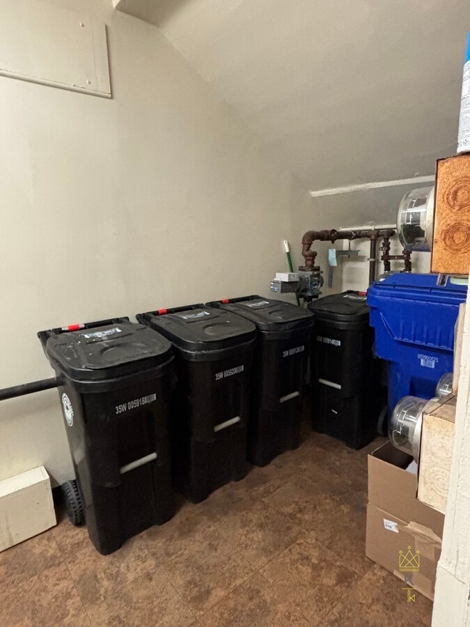 Photo - 199 Winthrop Rd Unidad 33