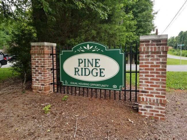 1574 Red Oak Dr Unit Multi Apartment For Rent In Roxboro Nc Forrent Com