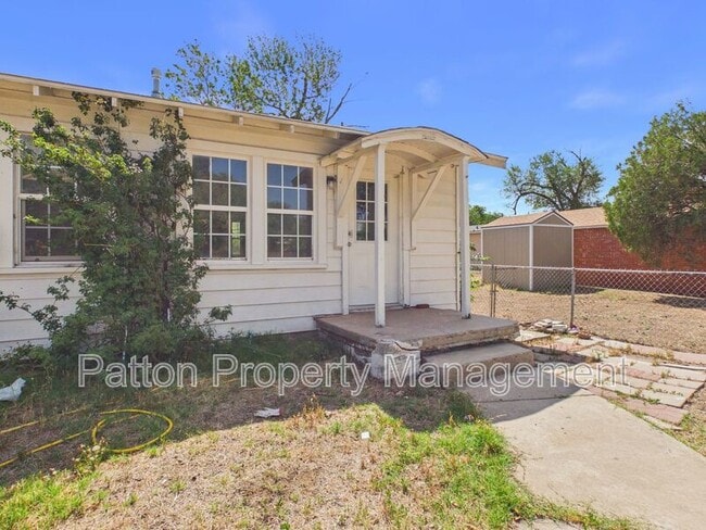Photo - 913 S Louisiana St