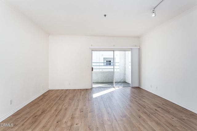 Photo - 300 N El Molino Ave Unit 210
