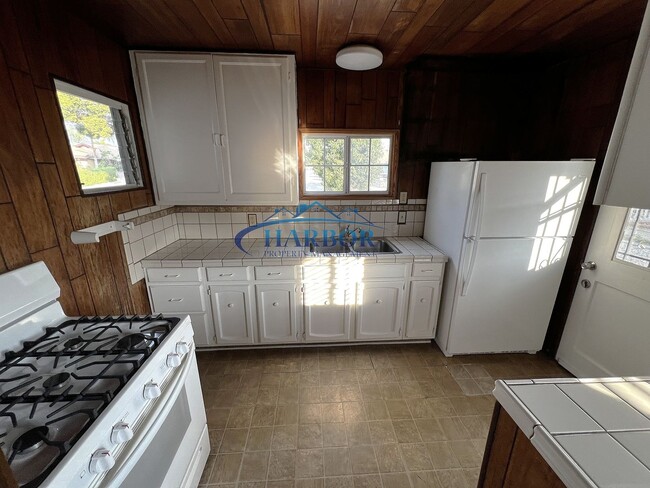 Photo - 2449 Seabright Ave