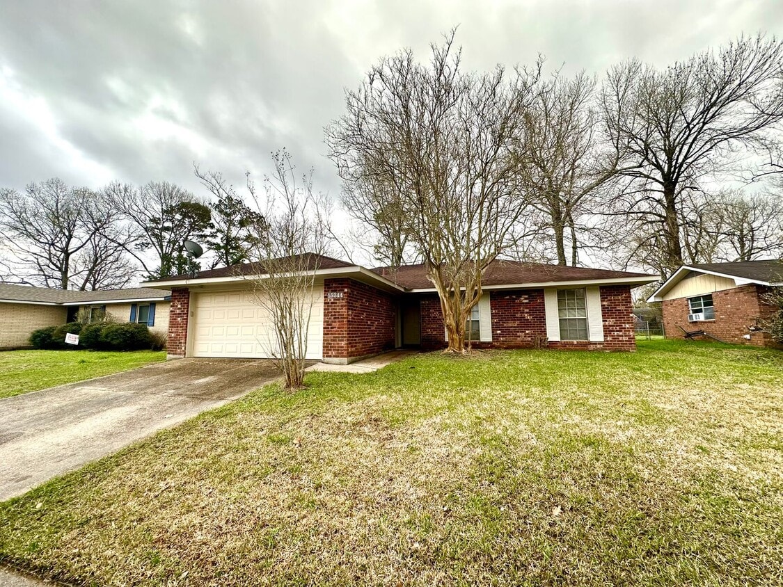 3BR 2BA House in South River Oaks - 3BR 2BA House in South River Oaks