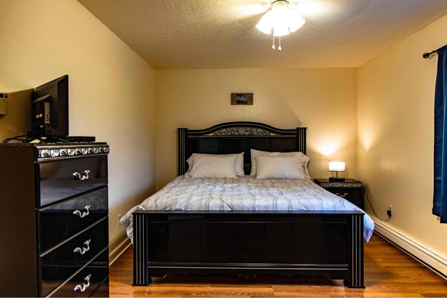 Photo - 5139 Palo Verde Ave