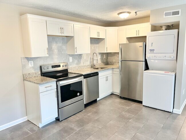 Photo - 1000 Parkvale Ct