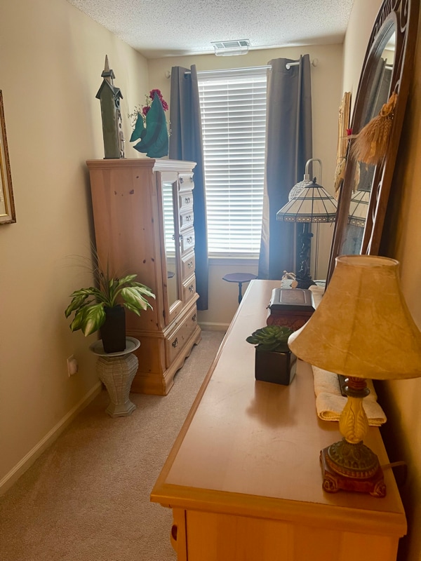 Photo - 214 Foxbury Square