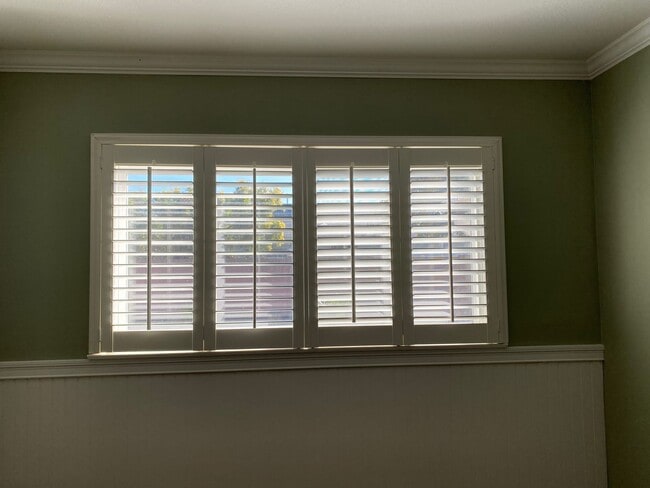 Photo - Beautiful 4 Bedroom Home for Rent in Huntington Beach