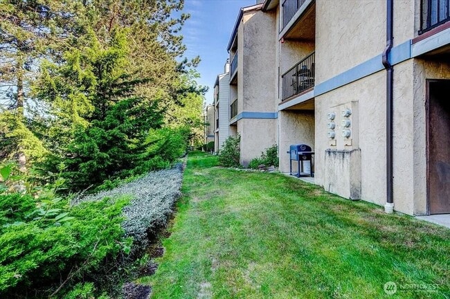 Photo - Cozy 1 bedroom in the heart of Kingsgate neighborhood