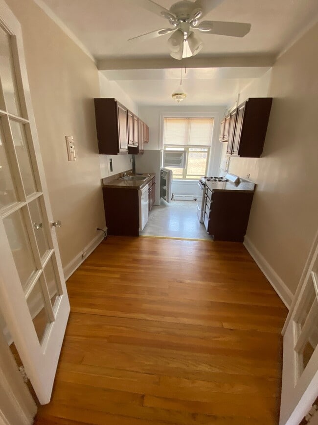 Photo - 909 Elmwood Ave Unit 02