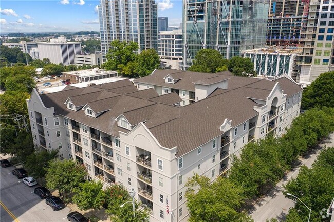 Building Photo - 1074 Peachtree Walk NE Unit B403 Rental