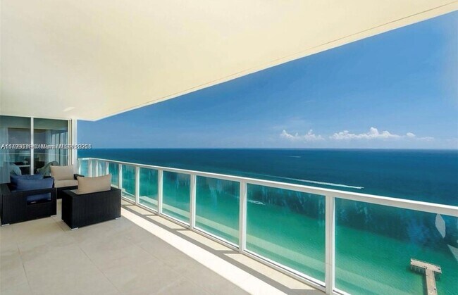 Building Photo - 16699 Collins Ave Unit 3902 Rental