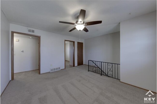Photo - 719 N Dougherty Ave Townhome