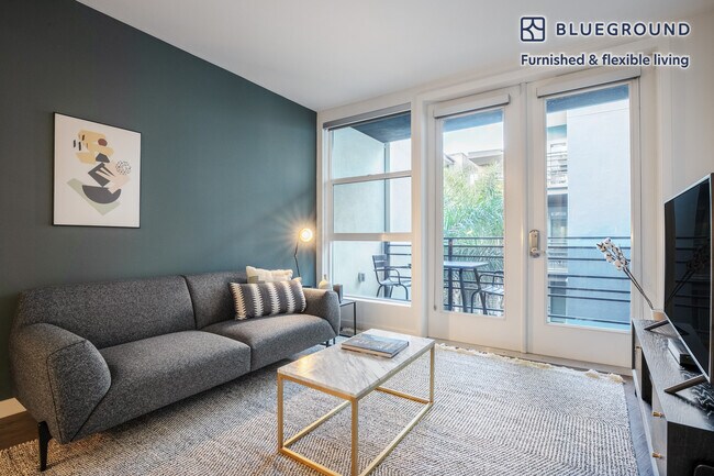 375 N La Cienega Blvd Unit SI FL4-ID225