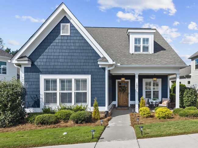 Building Photo - 1021 Saddlers Way