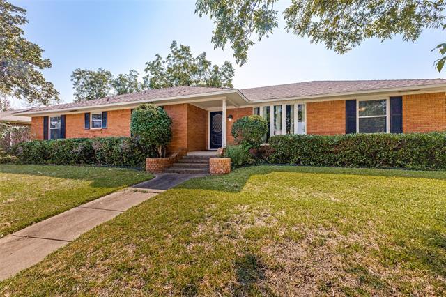 Building Photo - 1602 Iroquois Dr