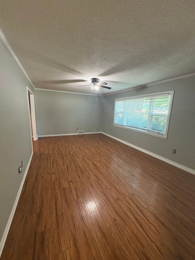 Photo - 2805 W 75th St