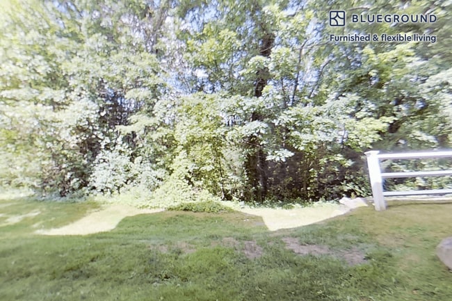 Photo - 200 Avalon Dr Unidad FL2-ID5502A